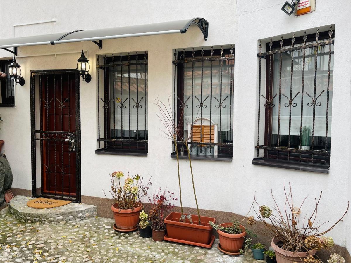 Old Town Home Сараево Екстериор снимка